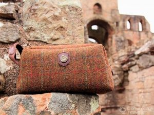 Bonfanti luxury leather wash bag - Giveaway - Conversant Traveller