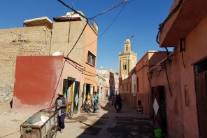 A locals street in Marrakech souks - how to navigate