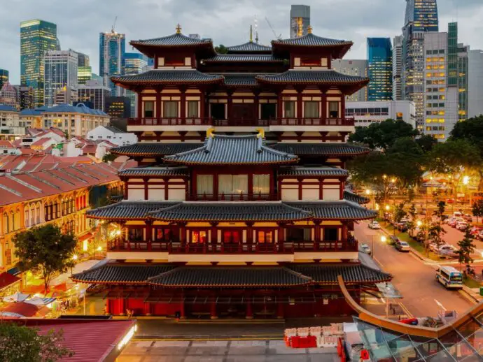 Buddha Tooth Temple in Singapore